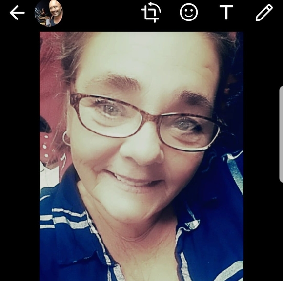 Meet your Posher, Traci - Picture 1 of 1